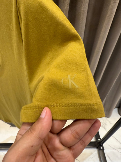 CALVIN KLEIN JEANA MEHNDI BROWN PREMIUM TSHIRT C1