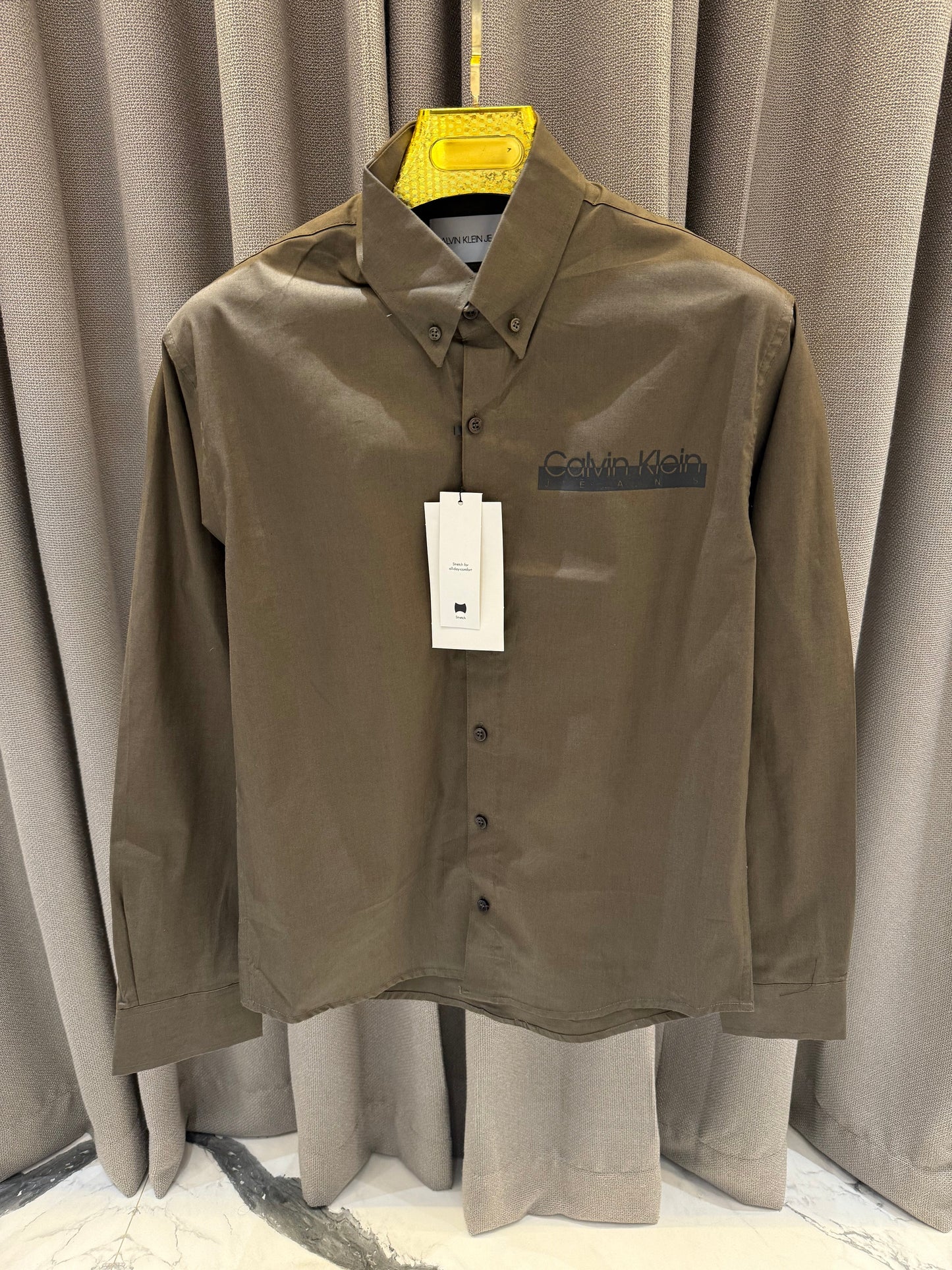 CALVIN KLEIN OLIVE SHIRT C1