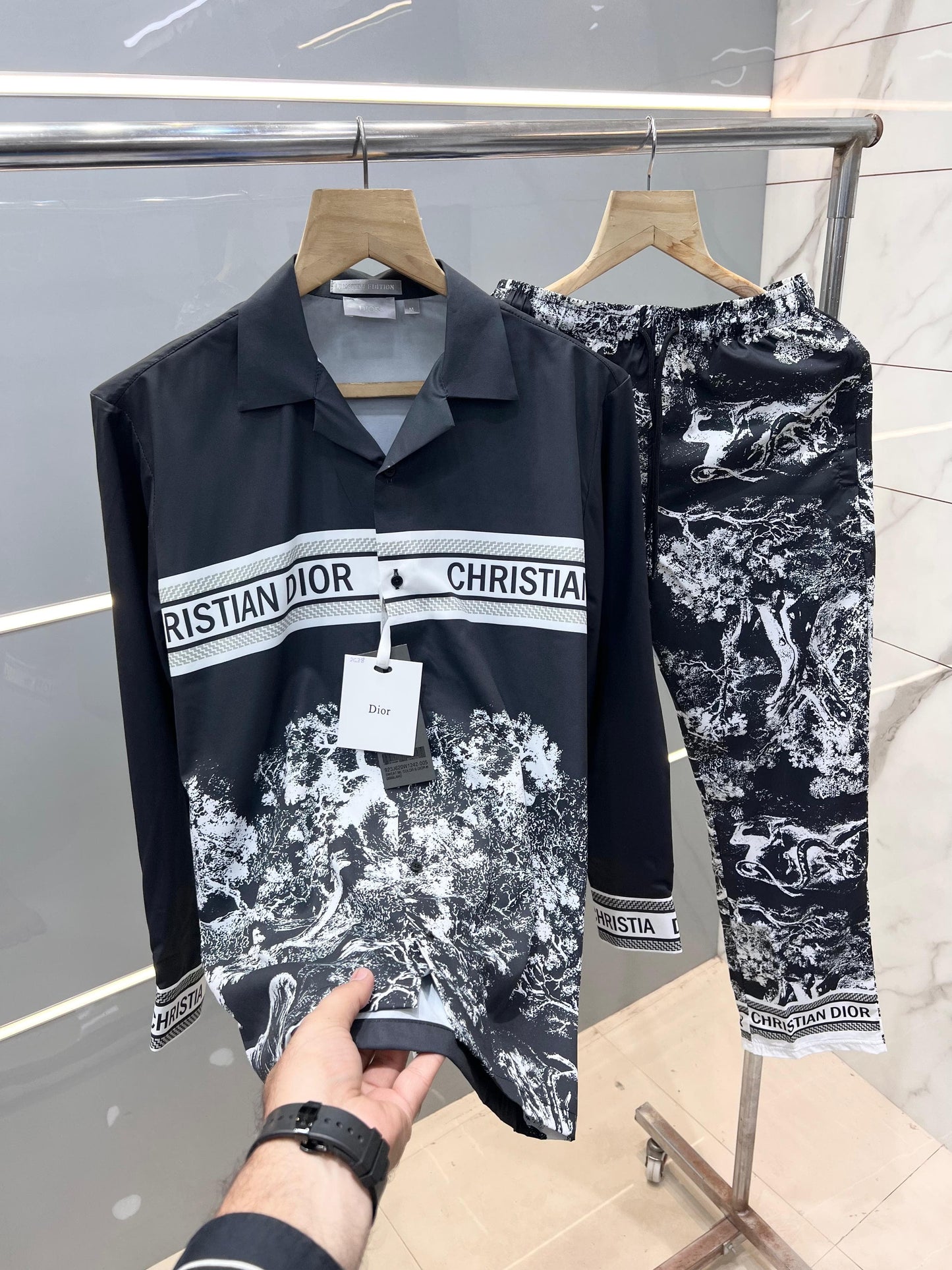 DIOR BLACK BOX PACK CORD SET