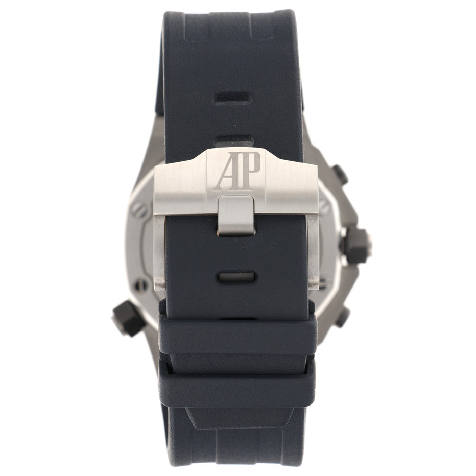 AUDEMARS PIGUET ROYAL OAK OFFSHORE DIVER CHRONOGRAPH WATCH