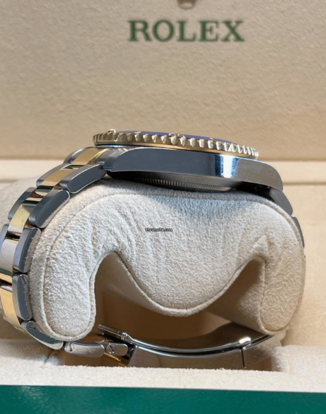 ROLEX SUBMARINER DATE JUST - BLUE GOLD