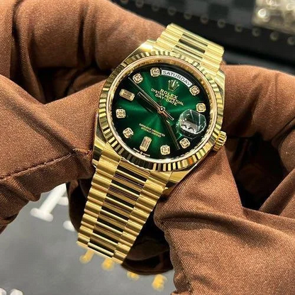 ROLEX DAY DATE Green Ombre Dial (Full Kit)