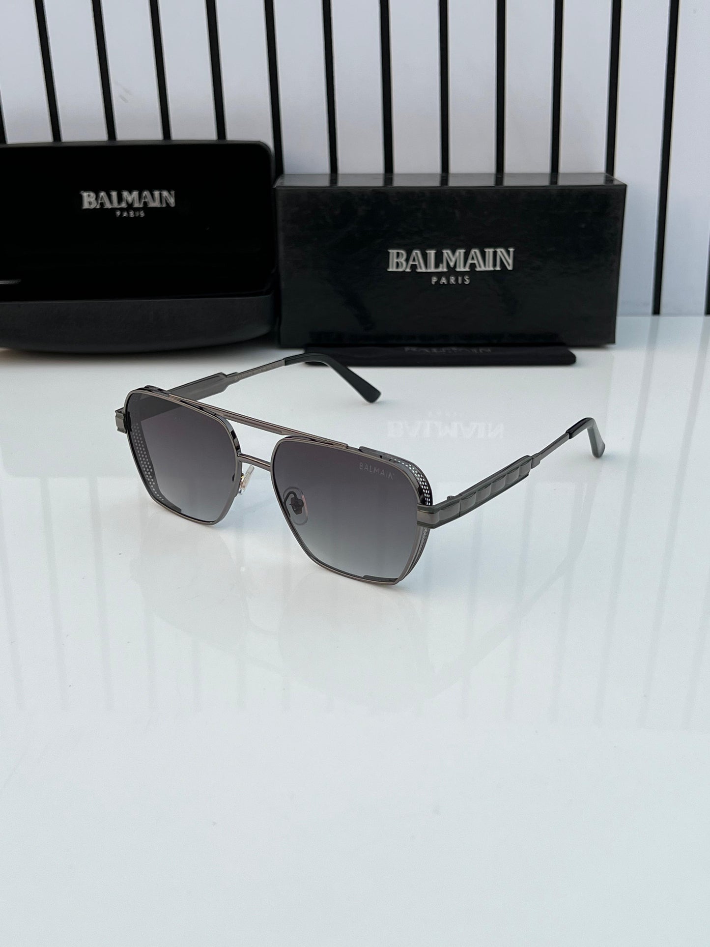 BALMAIN Grey Sunglass