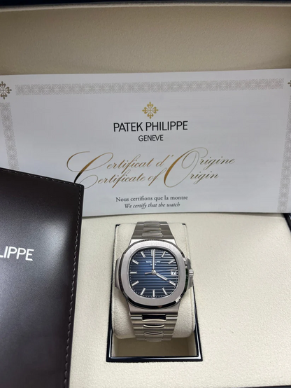 PATEK PHILIPPEE NAUTILUS SELF-WINDING